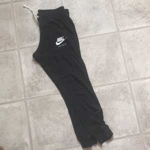Nike joggers